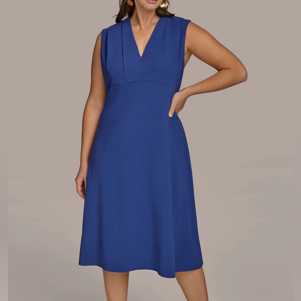 Donna Karan Dress Women’s 16W Blue  Sleeveless V-Neck Midi Classic Chic